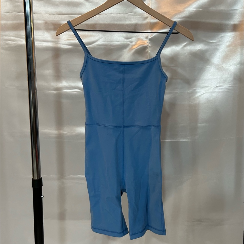 Aritzia one piece
Divinity 7" Jumpsuit